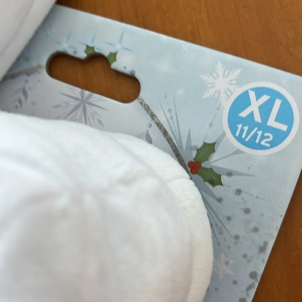 NWT Disney Frozen Olof slippers- warm and cozy size child’s XL 11/12. Brand new